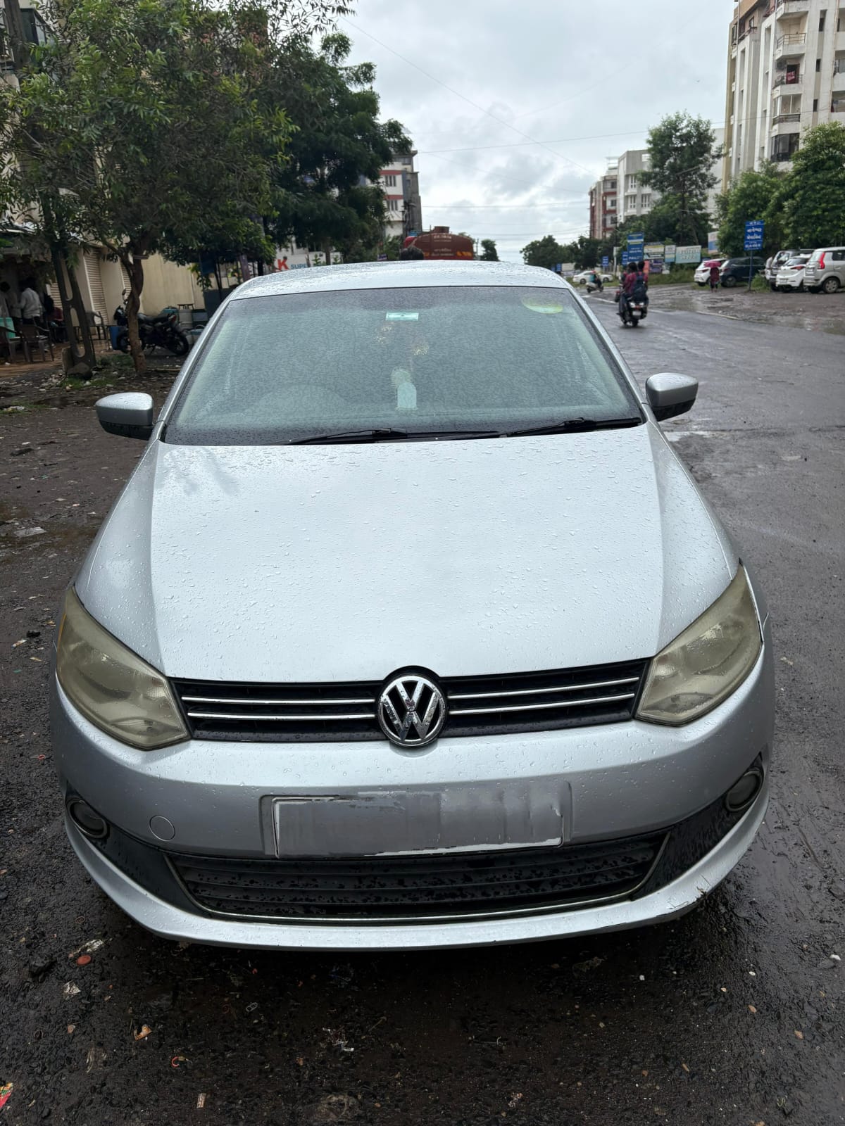 Volkswagen Vento(2010-2012) Highline Petrol